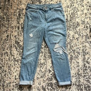 Universal Thread Skinny Jeans - 12/31R